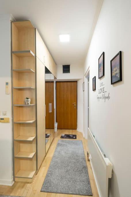 Train 23 Apartment เบลเกรด ภายนอก รูปภาพ